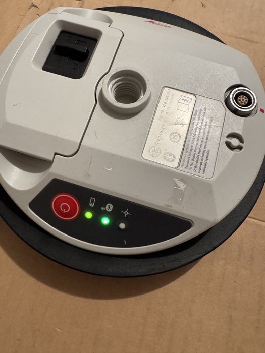 Leica GPS GG04 plus