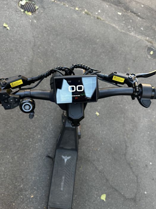 Vând ENGWE Y1000 Dual Motor (versiunea flagship cu bateria masivă de 22.5 Ah)
