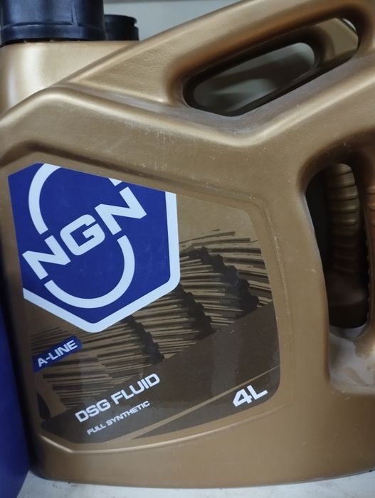 Масло для автомобиля