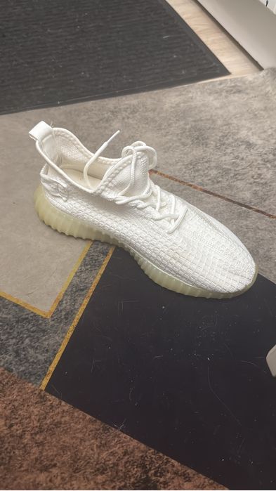 Yeezy boost 350 белые