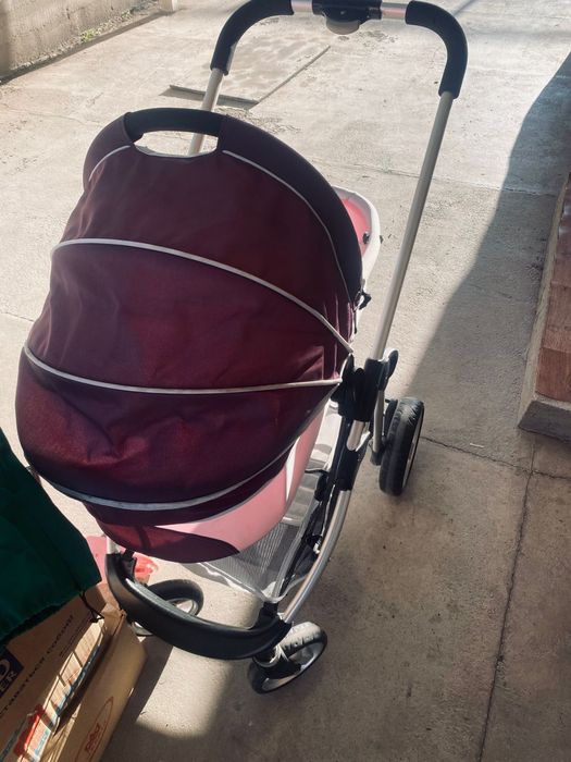Продам коляску..