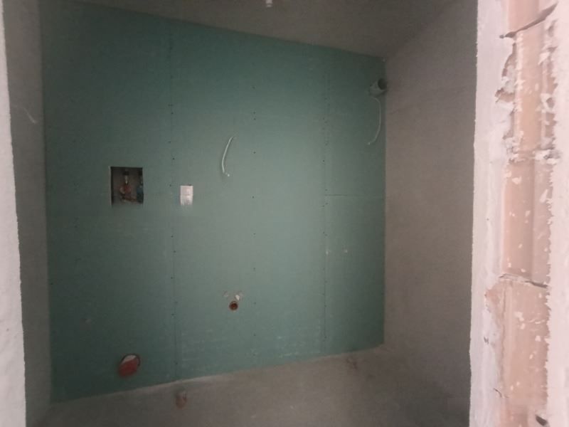 Продава се Двустаен апартамент в София, Банишора - 71 кв.м за 2550 €/кв.м - Снимка #7