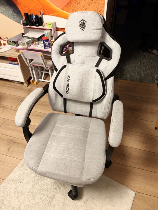 Scaun gaming Downix