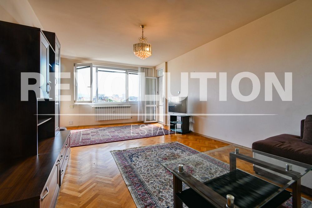 Дава се под наем Многостаен апартамент в София, Мусагеница - 180 кв.м за 1200 € - Снимка #2