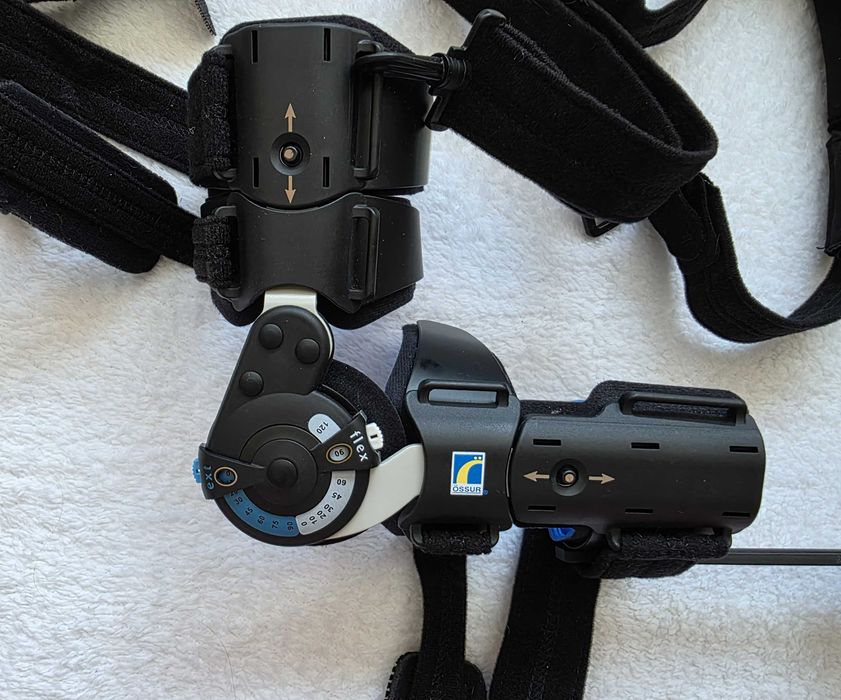 Orteză mobilă pentru articulatia cotului drept | Post-Operator Össur