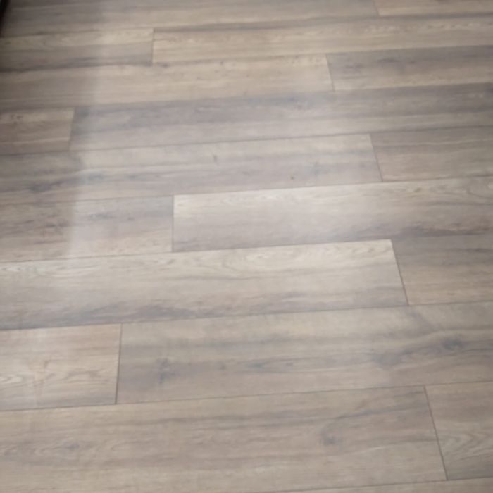 Ламинат б/у в хорошем состоянии