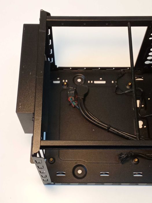 Корпус Cooler Master Elite 130