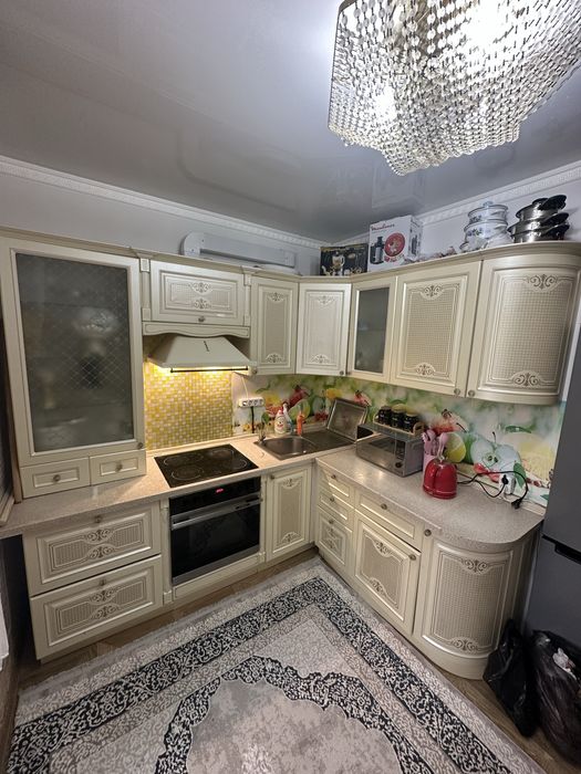 Кухонный шкаф за 30000
