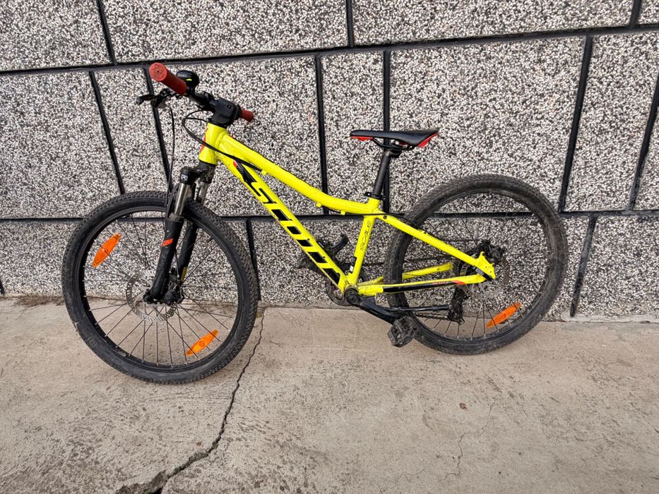 Колело Scoot scale 24