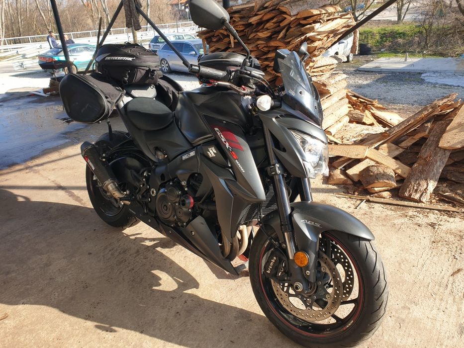Suzuki GSX 1000 S
