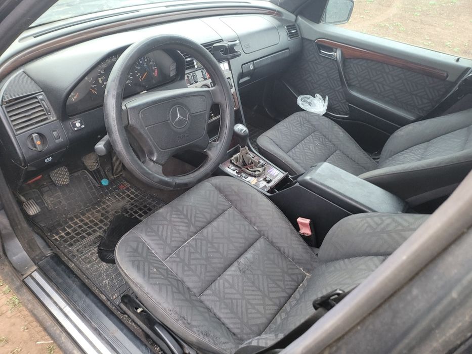 Мерцедес 2.2 150 коня на части/mercedes 2.2 150 konq na chasti