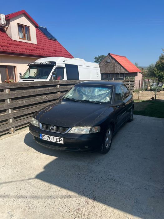 Opel vectra B 1.8 16v benzina+GPL