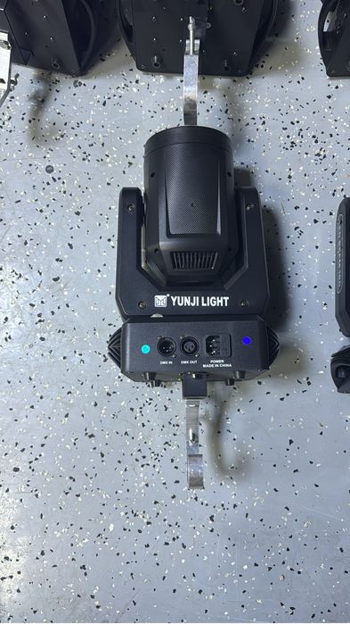 Bem led YUNJI LIGHT свето музыка