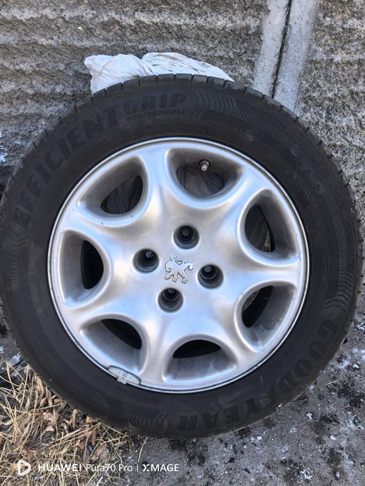 Оригинални джанти пежо 406 и гуми