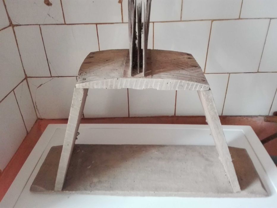 За вашата механа - съдове,свещник,свредла,ножици,чепкало за вълна.