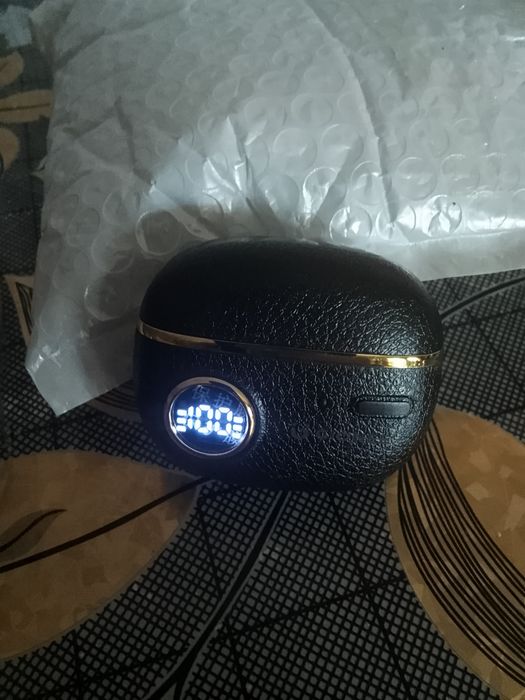 Беспроводные наушники