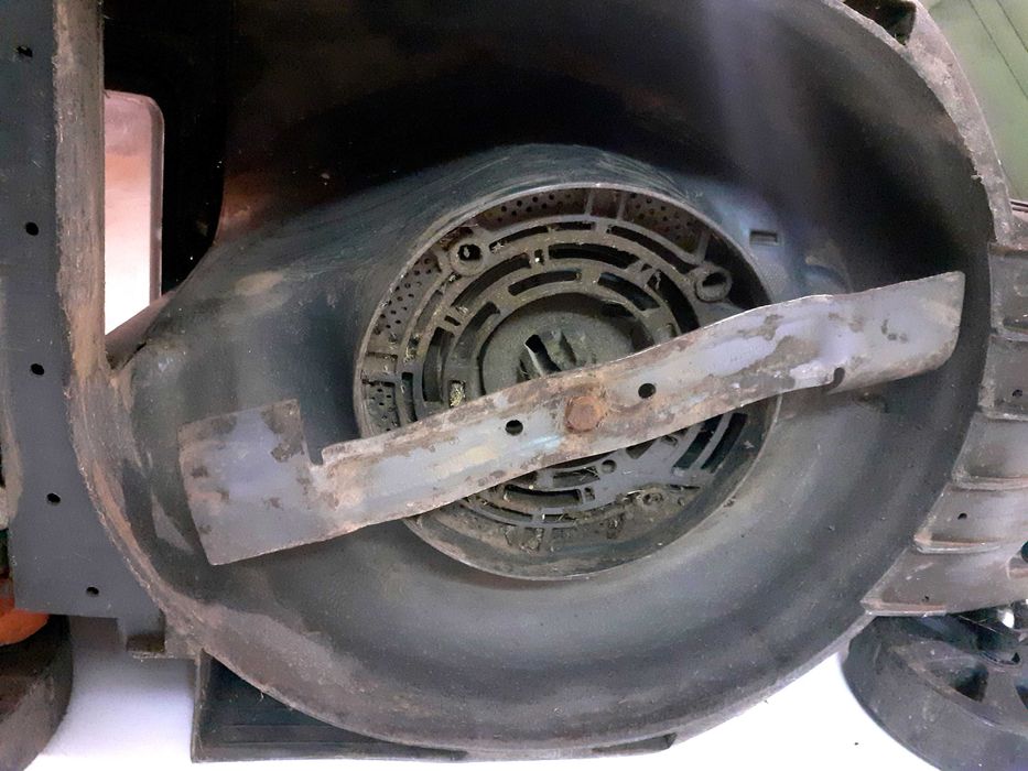 GARDENA PowerMax 34 E електрическа косачка