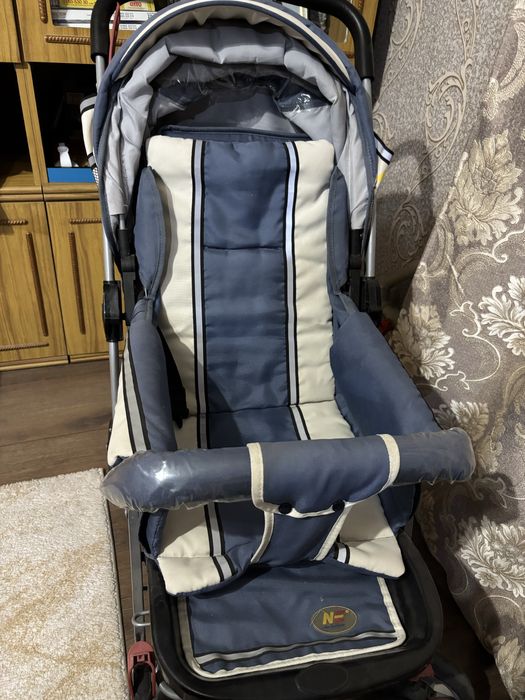 Продам детскую коляску