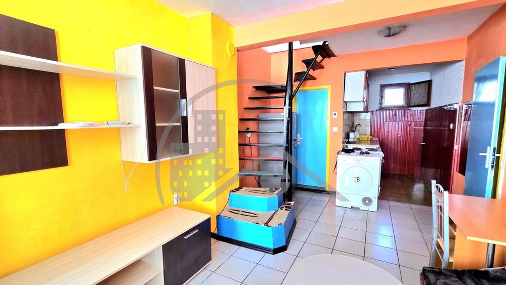 Продава се Мезонет в Варна, Окръжна болница - 50 кв.м за 2300 €/кв.м - Снимка #1