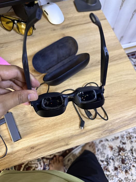 XREAL Air 2 AR ko‘zoynagi sotiladi