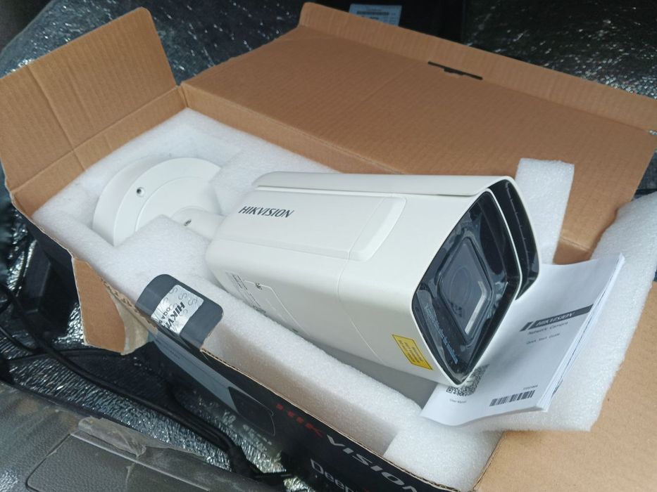 Продаются камера HIKVISON
IDS-2CD7A26G0-IZHSY 2.8 12mm.
Состояние отли