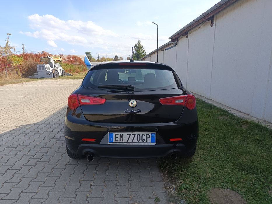 ALFA ROMEO Giulietta 2012 — imagine 3