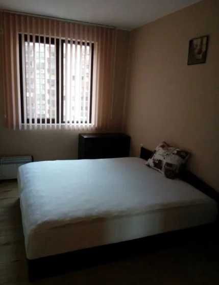 Продава се Тристаен апартамент в Пловдив, Център - 70 кв.м за 1130 €/кв.м - Снимка #2