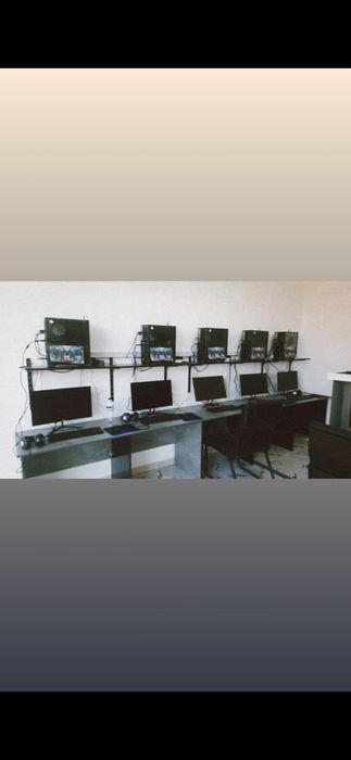 Продаётся 20 компьютеров.