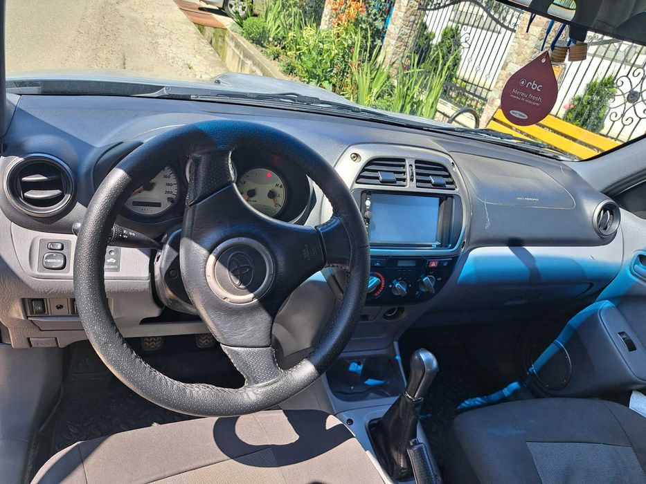 Toyota rav 4 de vanzare