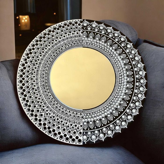 Oglina decorativa in stil mandala