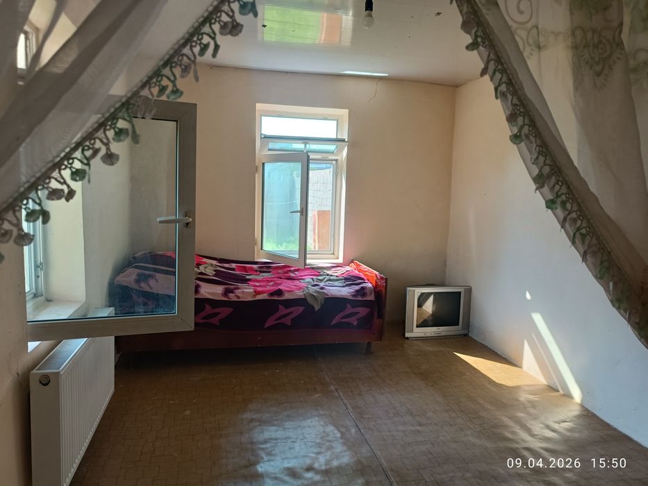 Оила учун 2 хона уй ижарага.