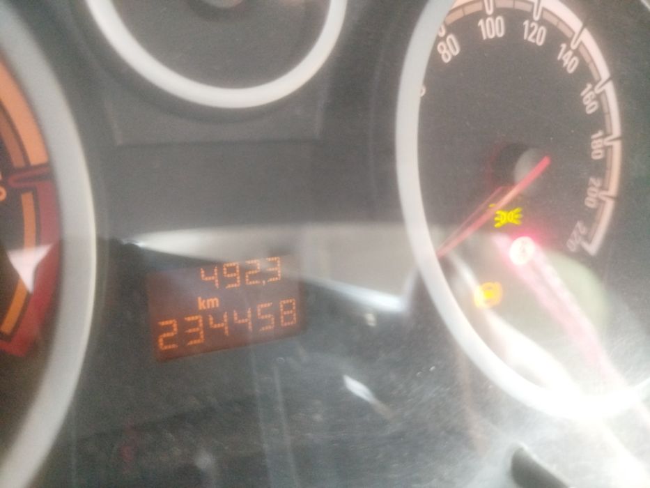 Opel Corsa 1.3d Manual