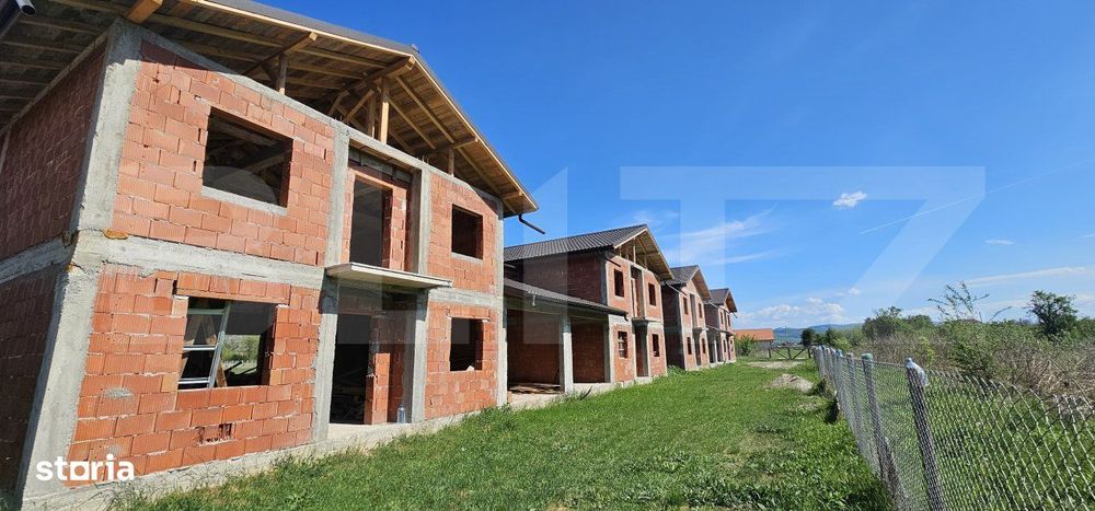 Ansamblu de 4 case insiruite – Aleea Parcului, Simeria