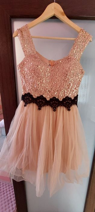 Rochie mărimea M roz pudrat