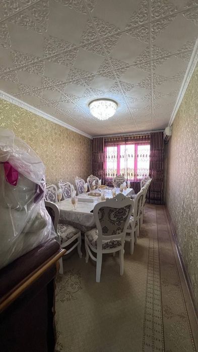 Срочно сотилади продаётся квартира