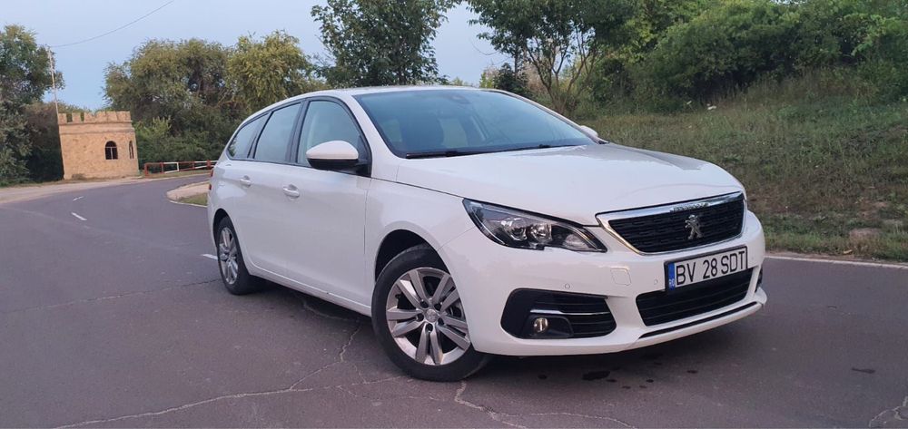 Peugeot 308 1.5 blue hdi active business
