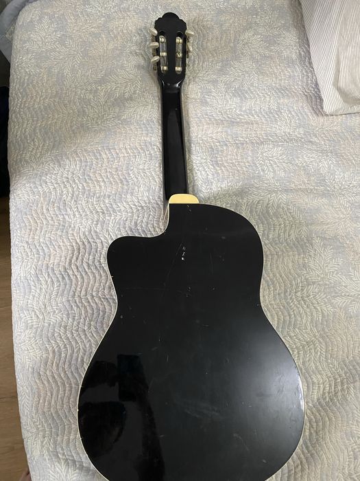 Гитара музыкальные