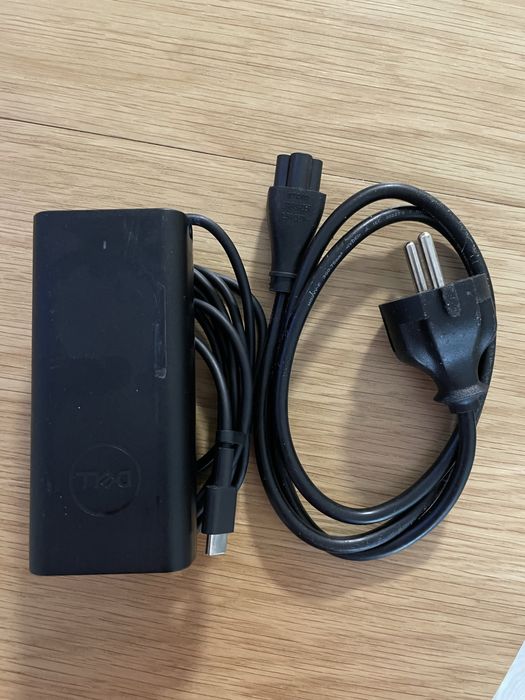 Зарядно за лаптоп Dell