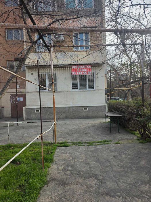 Юнусабад Ц-5. СВОЯ без Маклеров 1/1/4, ул. Амира Темура, м. Минор