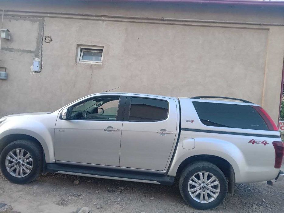 Пикап D-max Oksus
D-max Oksus