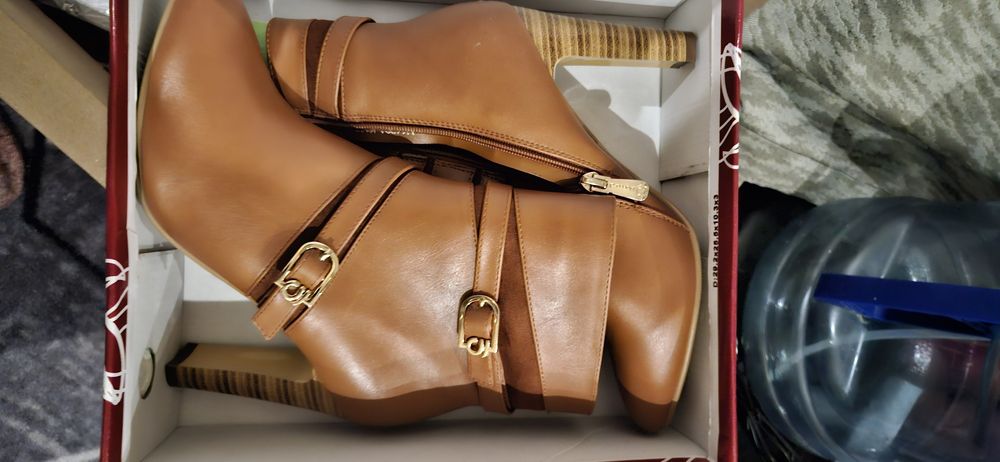 Продам осенние батильоны