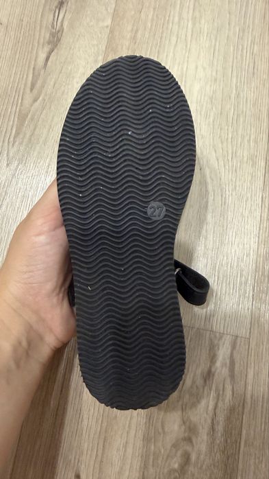 Продам ортопедические туфли детские