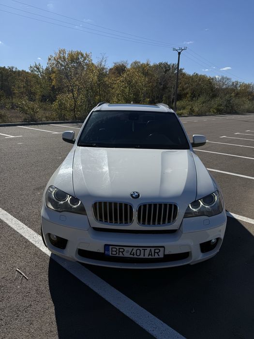 BMW X5 E70 M pachet XDRIVE 40D - accept şi variante cu maşini peste 2018