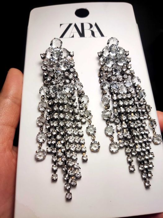 Серьги ZARA стразы