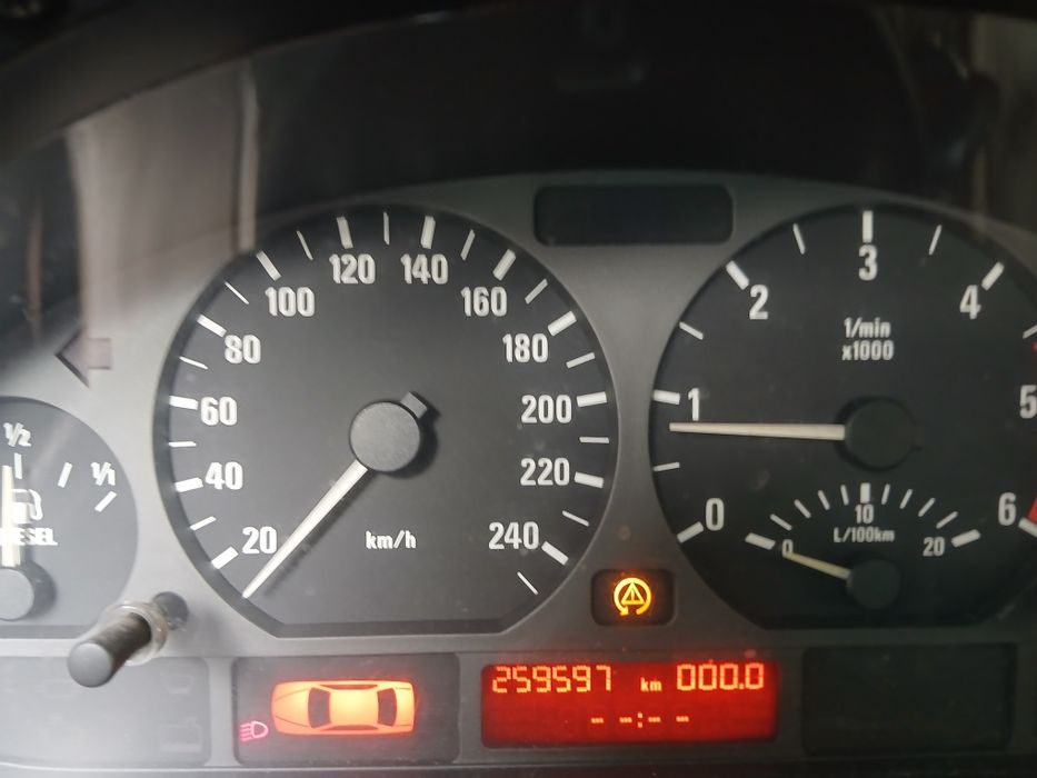 BMW 3 Series 2000 — imagine 2