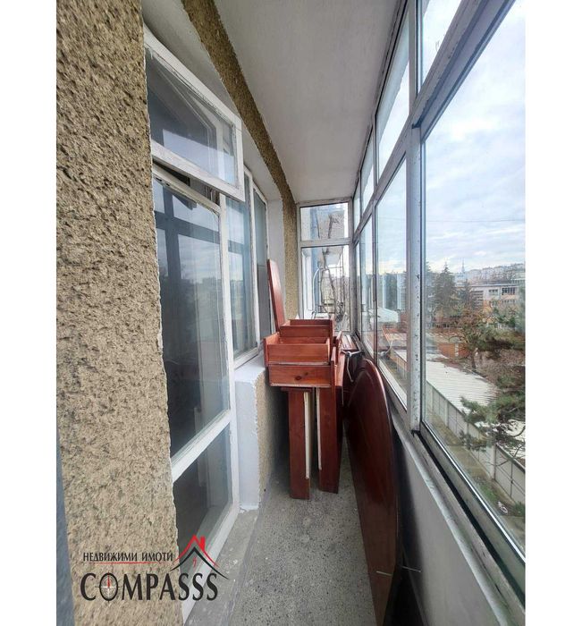 гр. Добрич, ЦЕНТЪР- училище Славейков, 3-ен апартамент 122000евро!