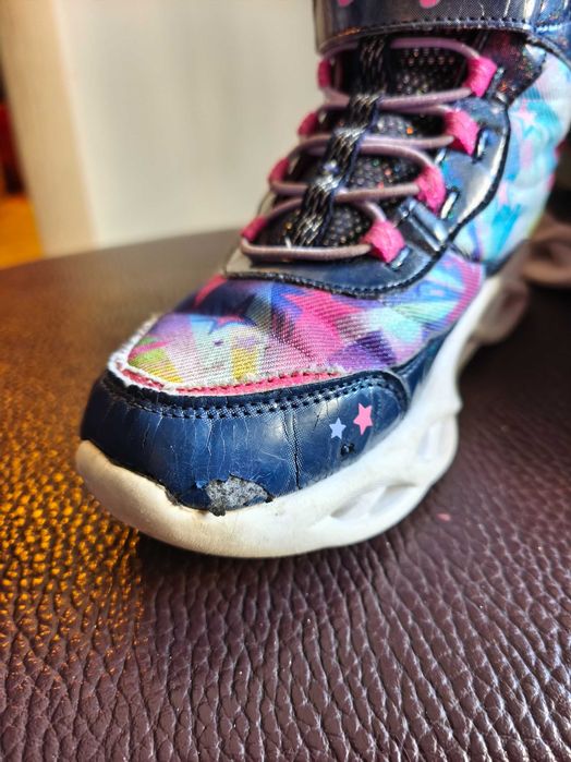 Боти Skechers за момиче 32 номер