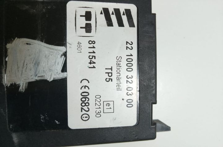 Modul  Calculator 221000320300 Renault Megane a 2-a generatie