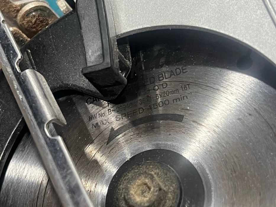 Акумулаторен циркуляр Makita DSS501Z