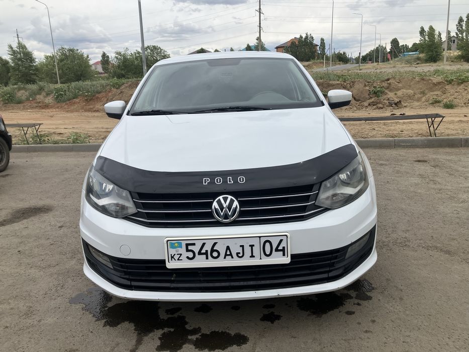 Продаю поло седан 2015